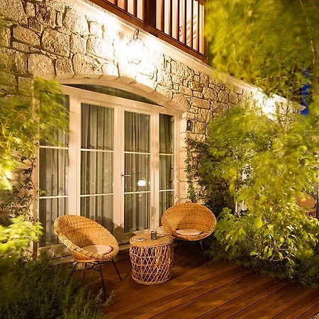 Agrovela Otel 2*