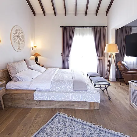 Otel Agrovela 2*